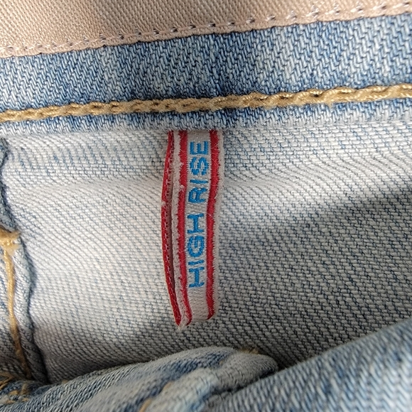 Pookie Loves Sebastian Cut Off Denim Shorts in Blue, Size M - Picture 6 of 11